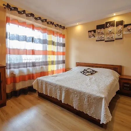 Pokoje I Apartamenty Iwona-2